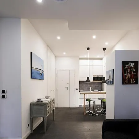 Borghese Flat With Terrace Rom