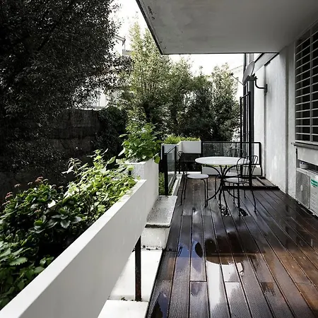 Borghese Flat With Terrace Rom